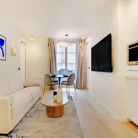 Elegant - 2br 6p - Opéra Appartamento